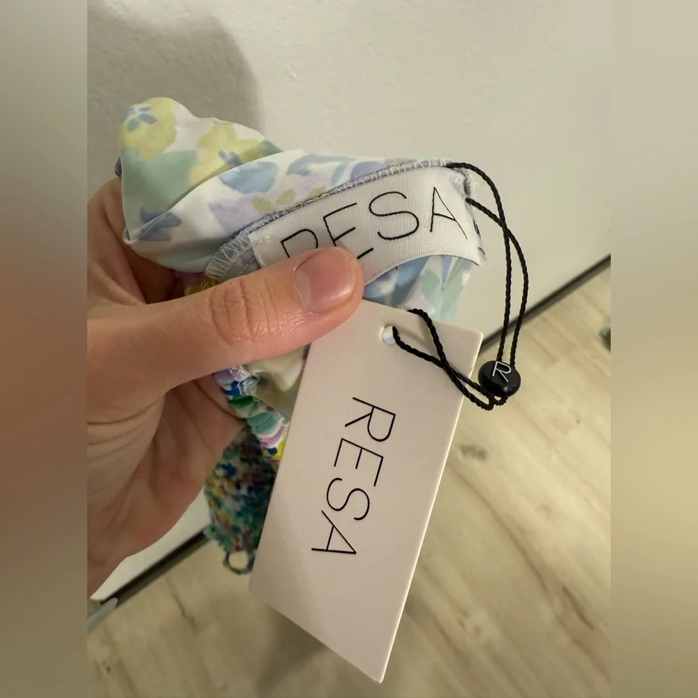 NWT RESA Floral Maxi Dress with Adjustable Straps - Picture 6 of 6